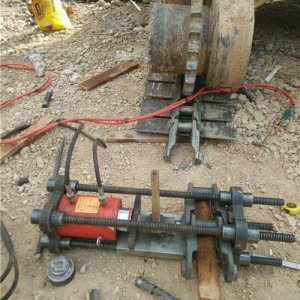 壓套壓銷(xiāo)一體機(jī)